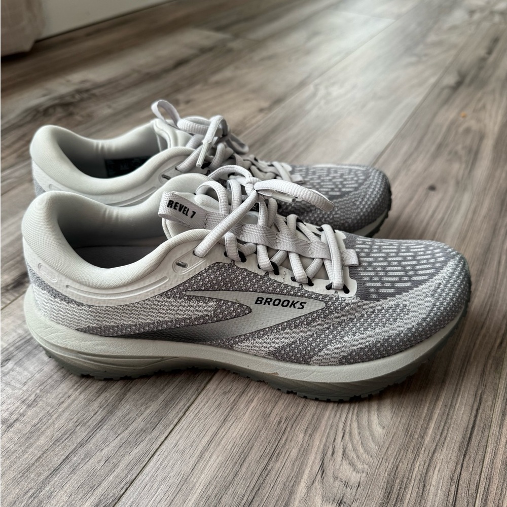 Brooks revel 7